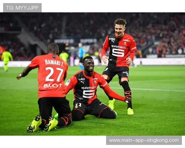 纽卡斯尔吉尔莫高速反击低射破门气势如虹:让每一次起跑成为宣言